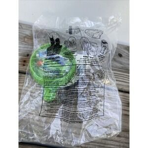 Vintage 1997 Taco Bell Batman & Robin Botanical Trap Terrarium Toy New Sealed